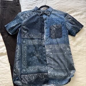North face button down (M)